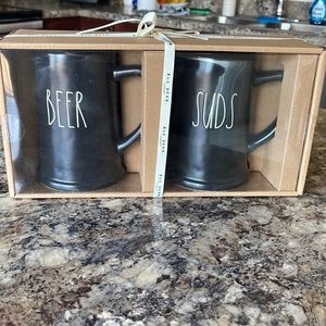 Rae Dunn beer mug set